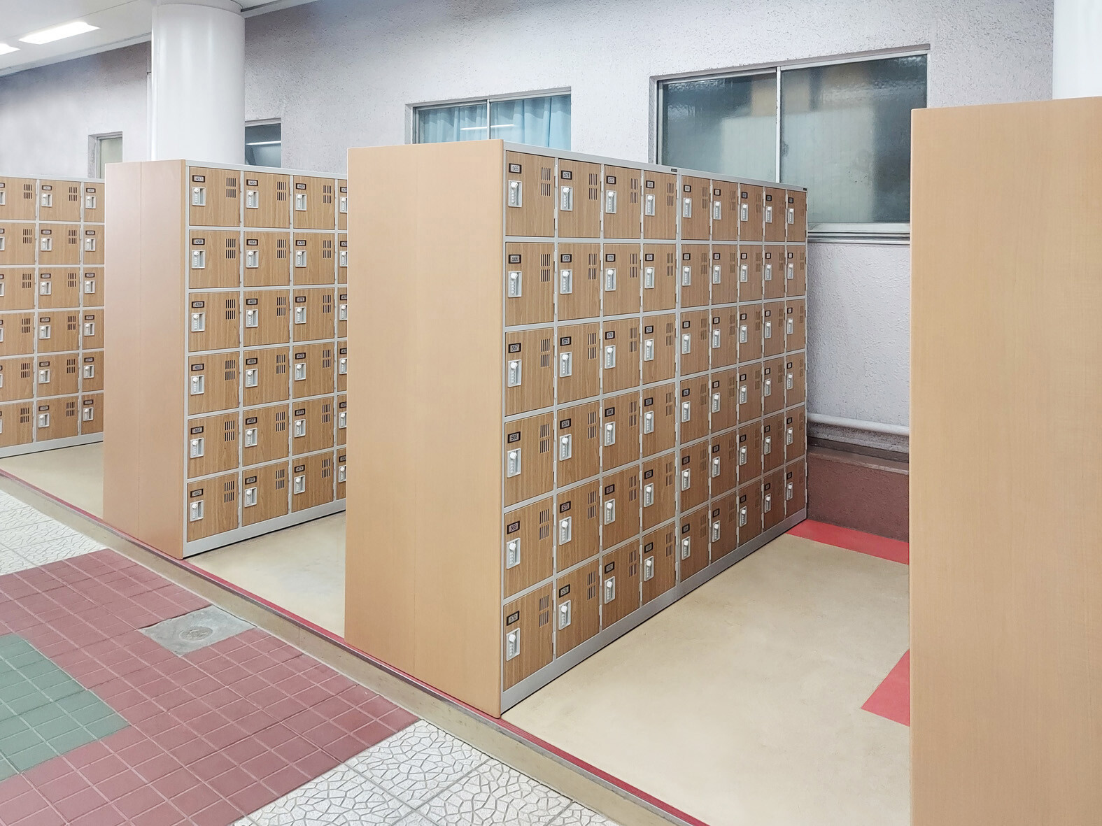 学校法人佐藤栄学園 栄東中学校・高等学校｜納入事例｜光葉スチール